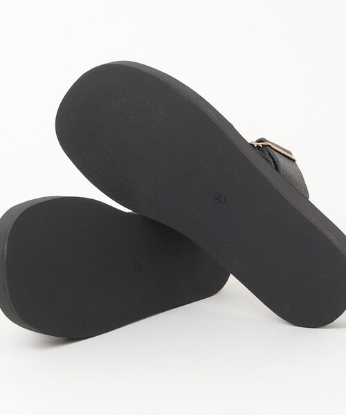 fredy emue（フレディエミュ）の「【REMME/レメ】フラットクッションスライドサンダル（サンダル・レディース・ブラック/オフホワイト・37/38）」の12枚目の写真