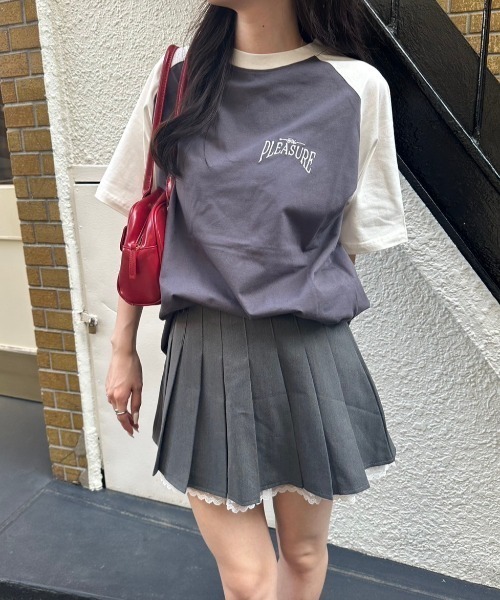 nemne store（ネンネストア）の「《低身長サイズあり》アソートラグランTシャツ（Tシャツ/カットソー・レディース・スミクロ/オートミール/ホワイト系その他/オフホワイト/杢グレー/ブラック系その他・SMALL/MEDIUM/LARGE）」の13枚目の写真