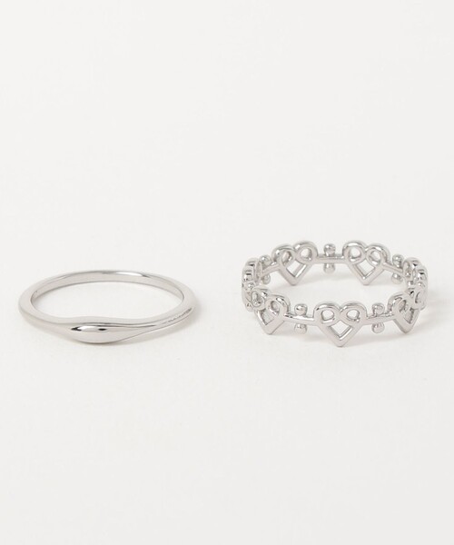fredy emue（フレディエミュ）の「ハートチェーン２連リング（リング・レディース・シルバー/ゴールド・FREE）」の9枚目の写真