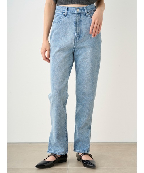 SNIDEL（スナイデル）の「スリムデニムパンツ（デニムパンツ・レディース・インディゴブルー/ブラック/ライトブルー・0/00/1）」の14枚目の写真