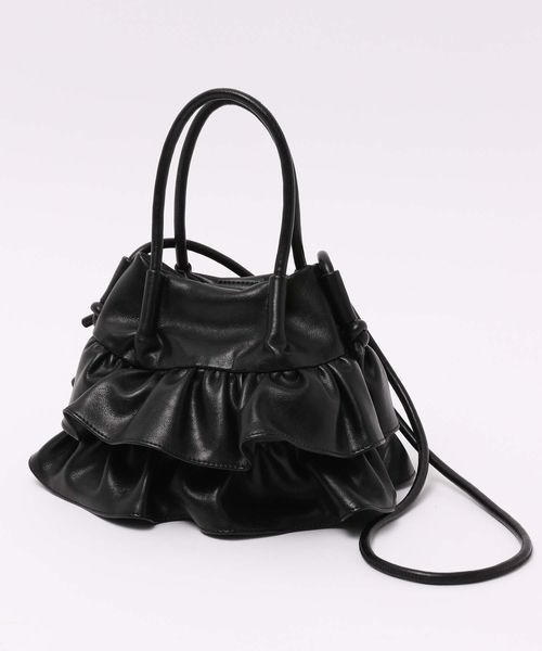 mysty woman(ミスティウーマン)の「レザーフリルバッグ 142298(ショルダーバッグ・レディース・シルバー/ブラック・FREE)」の11枚目の写真