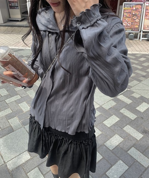 anyonemore(エニワンモア)の「イケラインリンクルオープンシャツ(シャツ/ブラウス・レディース・チャコール/ブラック/ホワイト・FREE)」の5枚目の写真