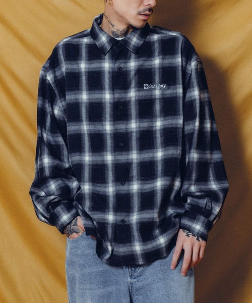 Subciety（サブサエティ）の「OMBRE CHECK SHIRT-THE BASE-（シャツ/ブラウス・メンズ・ブラウン/ネイビー/ブラック・X-LARGE/LARGE/MEDIUM/SMALL）」の3枚目の写真