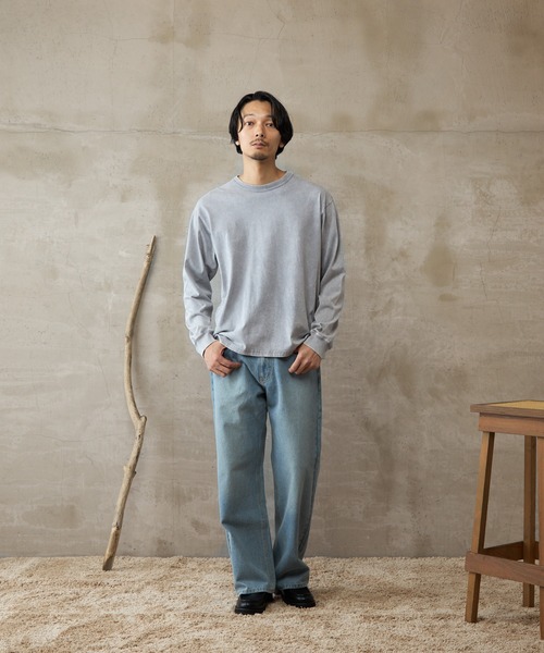COLONY 2139(コロニートゥーワンスリーナイン)の「【paradigm】バイオ加工クルーネックフェードT(Tシャツ/カットソー・メンズ・チャコールグレー/ライトグレー・MEDIUM/LARGE/X-LARGE)」の14枚目の写真