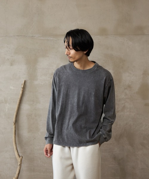COLONY 2139(コロニートゥーワンスリーナイン)の「【paradigm】バイオ加工クルーネックフェードT(Tシャツ/カットソー・メンズ・チャコールグレー/ライトグレー・MEDIUM/LARGE/X-LARGE)」の18枚目の写真
