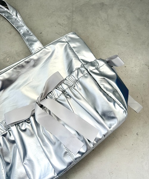 Loueme（ルエム）の「メニーリボン推し活トートバッグ（トートバッグ・レディース・ブラック/シルバー/アイボリー/ピンク・FREE）」の14枚目の写真