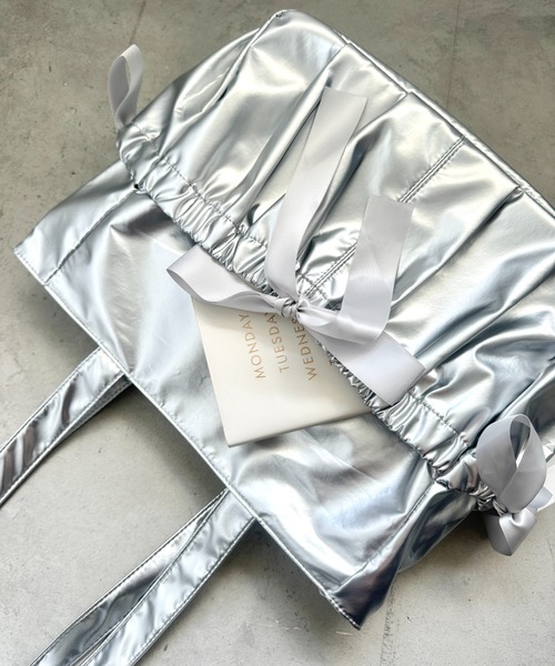 Loueme（ルエム）の「メニーリボン推し活トートバッグ（トートバッグ・レディース・ブラック/シルバー/アイボリー/ピンク・FREE）」の17枚目の写真