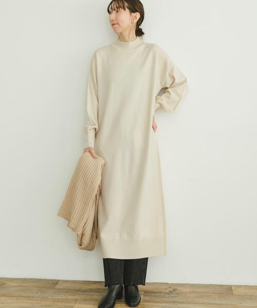 ITEMS URBANRESEARCH（アイテムズ アーバンリサーチ）の「ハイネックニットワンピース（ワンピース・レディース・グレー系その他/ブラック/ブラウン・FREE）」の4枚目の写真