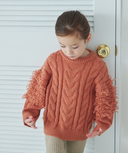 pairmanon（ペアマノン）の「ループ編み 袖ボリューム フリンジニット（ニット/セーター・キッズ・テラコッタ/ミント/ピンク/ベージュ・XS/S/M/L）」の2枚目の写真