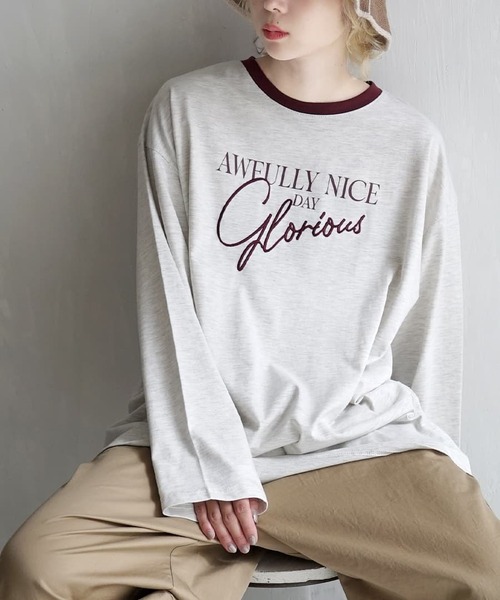e-zakkamania stores(イーザッカマニアストアーズ)の「ロゴプリント&刺繍 リンガーロングTシャツ(Tシャツ/カットソー・レディース・オートミール/スミクロ・フリー)」の1枚目の写真