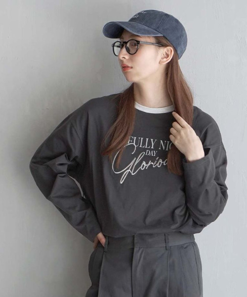 e-zakkamania stores(イーザッカマニアストアーズ)の「ロゴプリント&刺繍 リンガーロングTシャツ(Tシャツ/カットソー・レディース・オートミール/スミクロ・フリー)」の19枚目の写真
