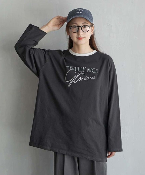 e-zakkamania stores(イーザッカマニアストアーズ)の「ロゴプリント&刺繍 リンガーロングTシャツ(Tシャツ/カットソー・レディース・オートミール/スミクロ・フリー)」の3枚目の写真