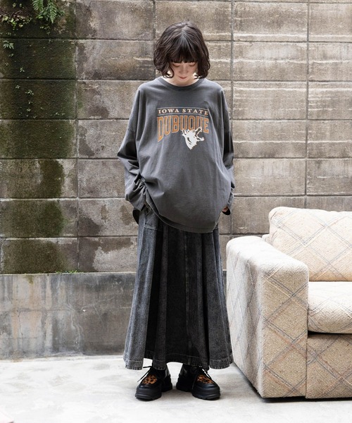 niko and...(ニコアンド)の「アソートロゴ BIGTシャツ(Tシャツ/カットソー・レディース・ネイビー/チャコール/ナチュラル/オフホワイト・FREE)」の9枚目の写真