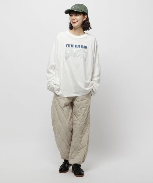 niko and...(ニコアンド)の「アソートロゴ BIGTシャツ(Tシャツ/カットソー・レディース・ネイビー/チャコール/ナチュラル/オフホワイト・FREE)」の16枚目の写真