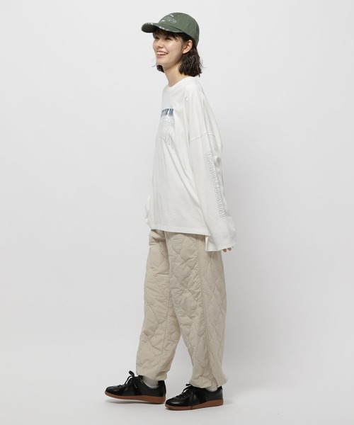 niko and...(ニコアンド)の「アソートロゴ BIGTシャツ(Tシャツ/カットソー・レディース・ネイビー/チャコール/ナチュラル/オフホワイト・FREE)」の17枚目の写真