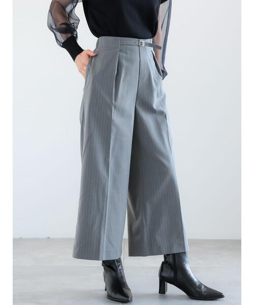 Te chichi(テチチ)の「ナローベルトワイドクロップトパンツ(その他パンツ・レディース・ネイビー/グレー/ブラウン・F)」の2枚目の写真