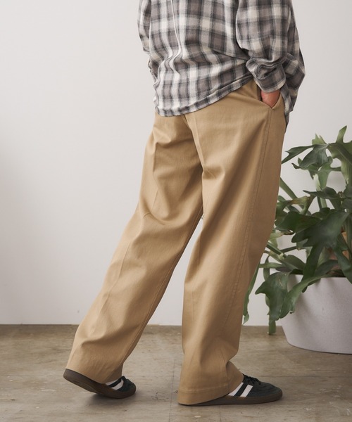 ROOPTOKYO（ループトウキョウ）の「ツータックフレンチチノパンツ（チノパンツ・メンズ・ブラック/ネイビー/ベージュ/モスグリーン・マルチサイズ）」の19枚目の写真