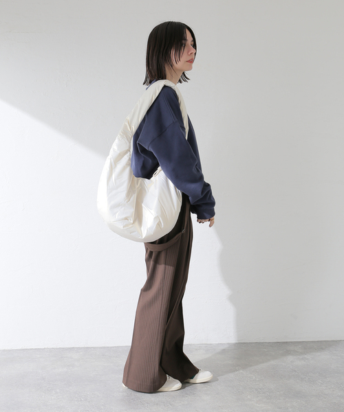 CONTROL FREAK / CTFK(コントロールフリーク)の「CONTROL FREAK / コントロールフリーク オーロラpuffショルダーバッグ(ショルダーバッグ・レディース・ブラック/スカイブルー/アイボリー・FREE)」の10枚目の写真