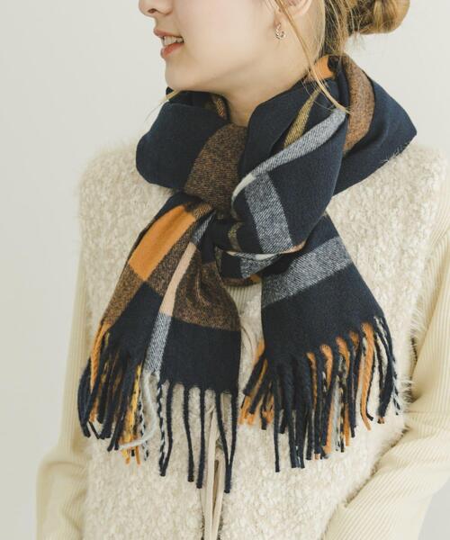 ITEMS URBANRESEARCH（アイテムズ アーバンリサーチ）の「チェックストール（マフラー・レディース・ライトブルー/ネイビー/オレンジ/ブラウン・ONE）」の3枚目の写真