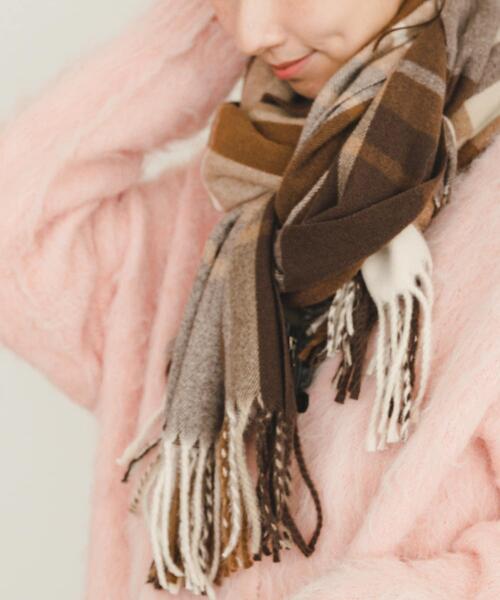 ITEMS URBANRESEARCH（アイテムズ アーバンリサーチ）の「チェックストール（マフラー・レディース・ライトブルー/ネイビー/オレンジ/ブラウン・ONE）」の6枚目の写真