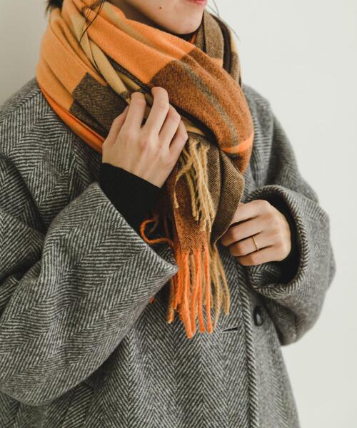 ITEMS URBANRESEARCH（アイテムズ アーバンリサーチ）の「チェックストール（マフラー・レディース・ライトブルー/ネイビー/オレンジ/ブラウン・ONE）」の16枚目の写真