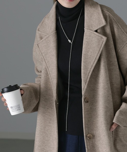 HUG.U(ハグユー)の「理想のロングチェスターコート(チェスターコート・レディース・ブラック/ライトベージュ/オフホワイト/モカ/ダークグレー/ライトグレー・FREE)」の9枚目の写真