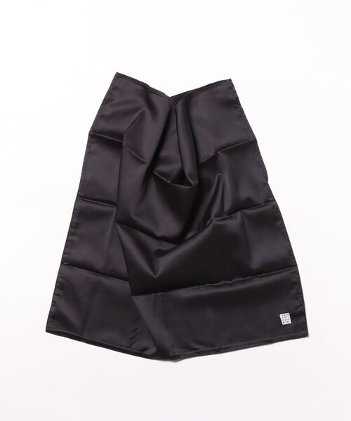 LAZY SUSAN（レイジースーザン）の「スカーフバッグ　ボタニカ（エコバッグ/サブバッグ・レディース・ブラック・FREE）」の2枚目の写真