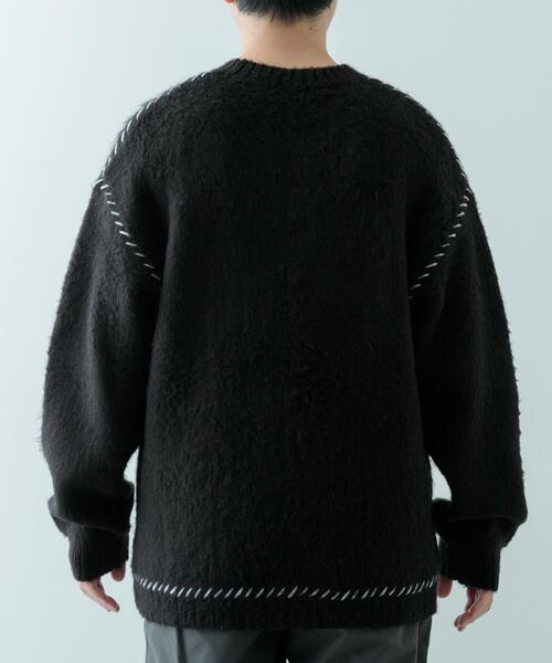 ITEMS URBANRESEARCH(アイテムズ アーバンリサーチ)の「ブランケットステッチ モヘアライクニット(ニット/セーター・メンズ・オフホワイト/ブラック・MEDIUM/LARGE)」の15枚目の写真