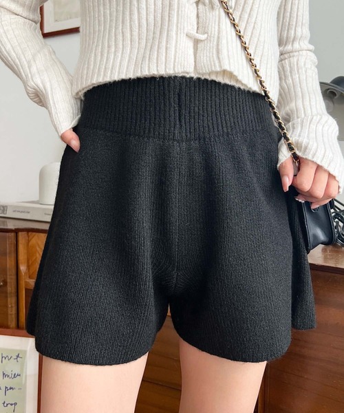 moment+（モーメントプラス）の「ショートニットパンツ（その他パンツ・レディース・グレー/ブラウン/ブラック/アイボリー/チャコールグレー・M/L）」の13枚目の写真