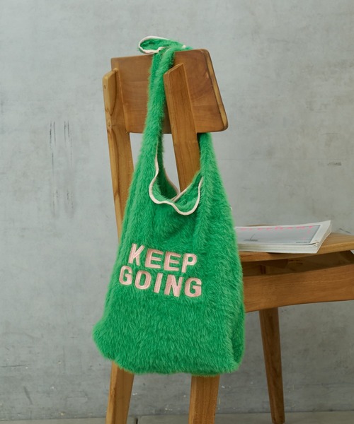 Actually（アクチュアリー）の「ルーズシャギーニットバッグ（トートバッグ・レディース・ブラック/グレー/グリーン・フリー）」の3枚目の写真