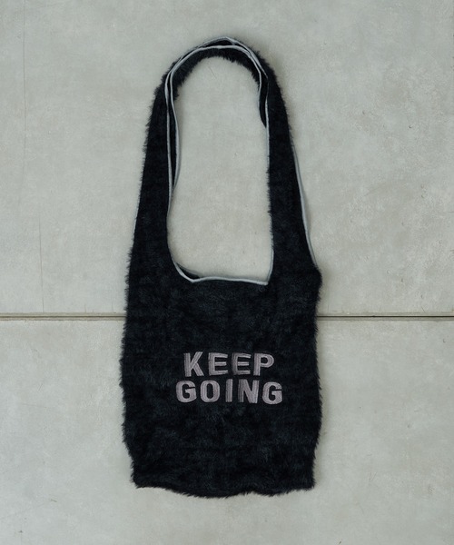 Actually（アクチュアリー）の「ルーズシャギーニットバッグ（トートバッグ・レディース・ブラック/グレー/グリーン・フリー）」の5枚目の写真