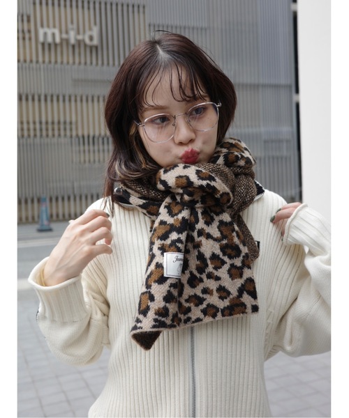 JUMELLE(ジュメロ)の「leopard knit muffler(マフラー・レディース・ブラウン・FREE)」の1枚目の写真