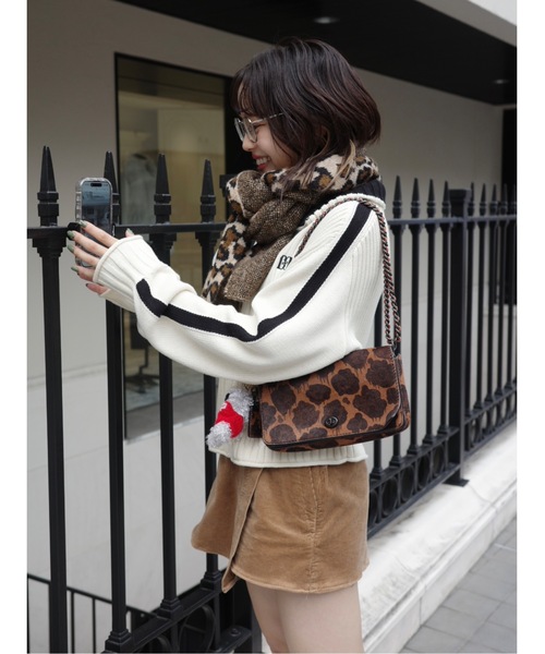 JUMELLE(ジュメロ)の「leopard knit muffler(マフラー・レディース・ブラウン・FREE)」の17枚目の写真