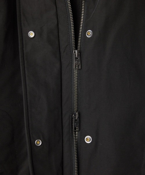 WOOLRICH（ウールリッチ）の「WOOLRICH BOULDER FAUX FUR PARKA ウールリッチ ボウルダー ファー ダウン パーカー（ダウンジャケット/コート・レディース・ブラック/ネイビー/ブラウン系1・SMALL/MEDIUM/LARGE/X-SMALL）」の4枚目の写真