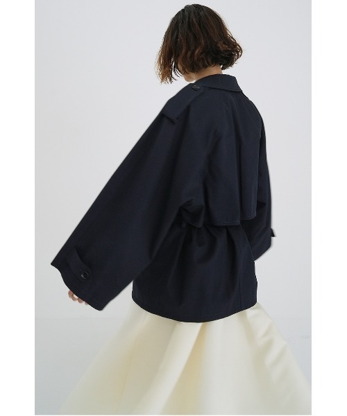 CLANE（クラネ）の「CLANE/クラネ/OVER SHORT TRENCH COAT（トレンチコート・レディース・ベージュ/ネイビー・1）」の3枚目の写真
