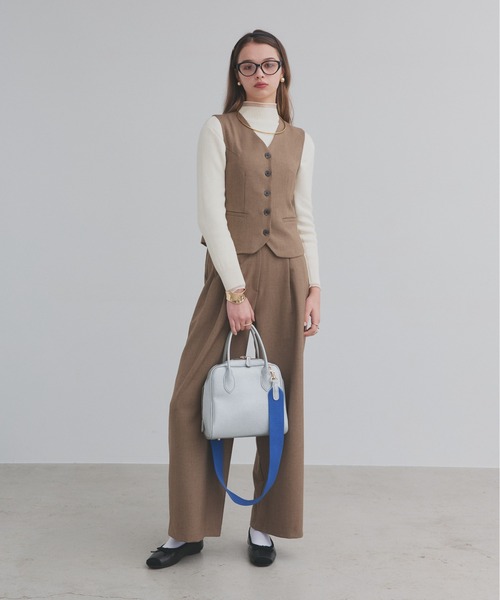 antic rag(アンティックラグ)の「Valde mini バルデ ミニ(ボストンバッグ・レディース・チャコールグレー/ブラック/ベージュ/シルバー/イエロー/サックスブルー・FREE)」の15枚目の写真