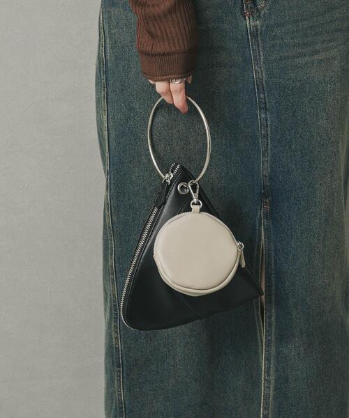 SENSE OF PLACE by URBAN RESEARCH（センスオブプレイスバイアーバンリサーチ）の「フープハンドルバッグ（ハンドバッグ・レディース・ライトブルー/ブラック/キャメル・ONE）」の4枚目の写真