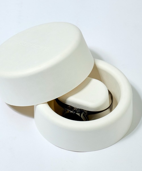 ISSEY MIYAKE（イッセイミヤケ）の「【ISSEY MIYAKE WATCH/イッセイミヤケウォッチ】SILAW002/33mm/ギフトにもオススメ/ユニセックス（アナログ腕時計・メンズ・ブラック・FREE）」の10枚目の写真