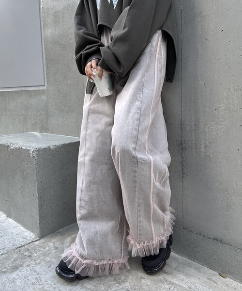 w closet(ダブルクローゼット)の「【2色展開】シアーフリルパンツ(その他パンツ・レディース・ピンク/グリーン・FREE)」の1枚目の写真