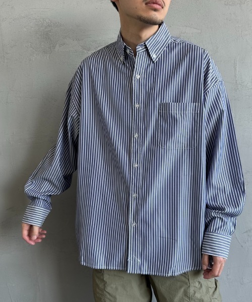 JEANS FACTORY Clothes（ジーンズファクトリークローズ）の「[Jeans Factory Clothes/ジーンズファクトリークローズ] ビッグシルエット ボタンダウンシャツ（シャツ/ブラウス・レディース・ブラック/ネイビー/イエロー/ホワイト×ブラック/ホワイト×ネイビー/ブルー・M/L）」の5枚目の写真