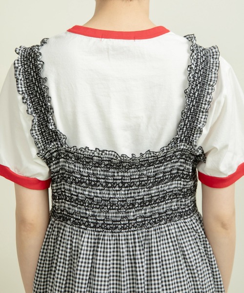 Dot&Stripes CHILD WOMAN(ドットアンドストライプス チャイルドウーマン)の「60sギンガム スモッキングワンピース(ワンピース・レディース・ブラック/レッド・FREE)」の19枚目の写真