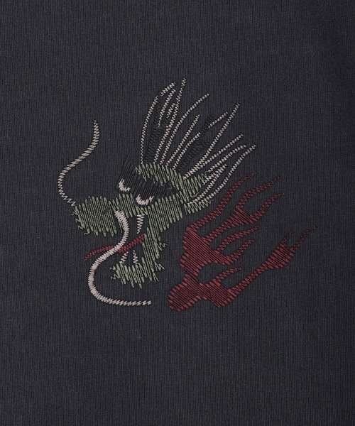 HOUSTON（ヒューストン）の「HOUSTON USコットン100% ピグメント加工 ロンT 龍柄プリント（Tシャツ/カットソー・メンズ・ブラック/ナチュラル・MEDIUM/LARGE/X-LARGE）」の16枚目の写真