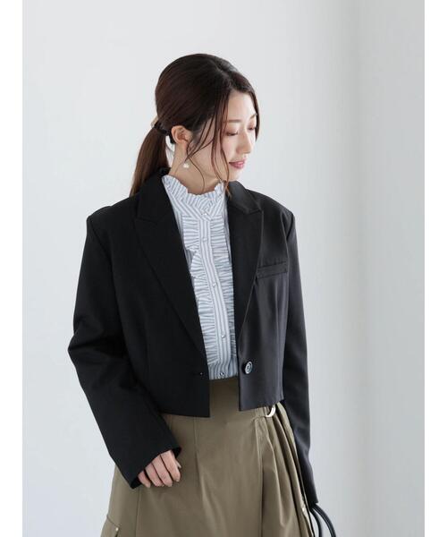 Te chichi(テチチ)の「ショートテーラージャケット(セットアップ可)《2025spring catalog item》(ノーカラージャケット・レディース・ブラック/ベージュ・F)」の5枚目の写真
