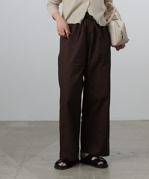 COLONY 2139(コロニートゥーワンスリーナイン)の「イージーデニムパンツ(デニムパンツ・レディース・ブラウン/オフホワイト/ネイビー・MEDIUM/SMALL)」の20枚目の写真