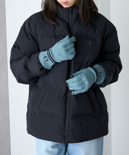 FRED PERRY（フレッドペリー）の「【FRED PERRY】≪スマホ対応≫ TWIN TIPPED MERINO WOOL GLOVES ティップラインメリノウールグローブ 手袋 ギフト プレゼント C9151（手袋・メンズ・ブラック/グレイッシュブルー・L/M）」の12枚目の写真