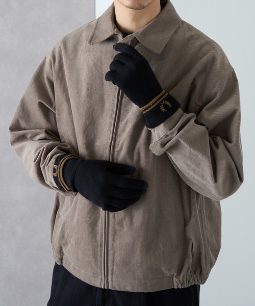 FRED PERRY（フレッドペリー）の「【FRED PERRY】≪スマホ対応≫ TWIN TIPPED MERINO WOOL GLOVES ティップラインメリノウールグローブ 手袋 ギフト プレゼント C9151（手袋・メンズ・ブラック/グレイッシュブルー・L/M）」の6枚目の写真