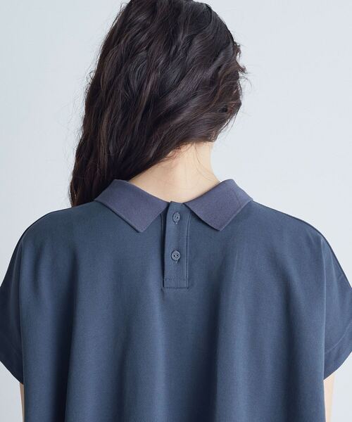 conges payes ADIEU TRISTESSE（コンジェ ペイエ アデュートリステス）の「フレアーポロシャツ（Tシャツ/カットソー・レディース・ブラウン/グレイッシュベージュ/ネイビー・FREE）」の5枚目の写真