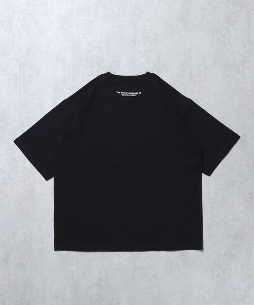 FFEIN(フェイン)の「【FFEIN(フェイン)】ひまわりアートフォトTシャツ / バックロゴ 短丈 Tシャツ クルーネック 半袖(Tシャツ/カットソー・メンズ・ブラック/ホワイト・SMALL/MEDIUM/LARGE)」の14枚目の写真