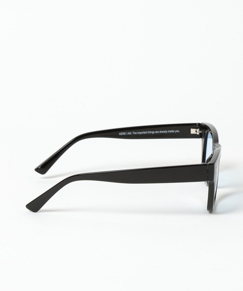 HEREIAM(ヘレイアム)の「【HEREIAM】UV99%カット/TONE GRASS(サングラス・レディース・ブラック/クリアイエロー/ブラック×ブルー・FREE)」の18枚目の写真