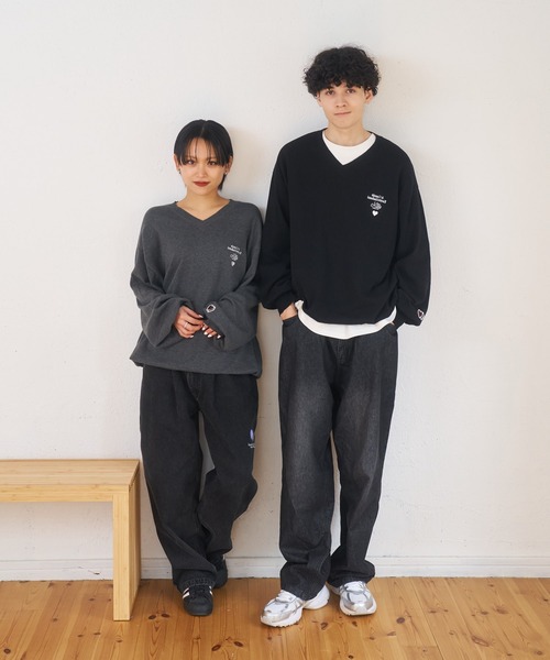kaoyorinakami（カオヨリナカミ）の「connie  v neckknit / コニーVネックニット（ニット/セーター・メンズ・ブラック/チャコールグレー・LARGE/X-LARGE/SMALL/MEDIUM）」の12枚目の写真